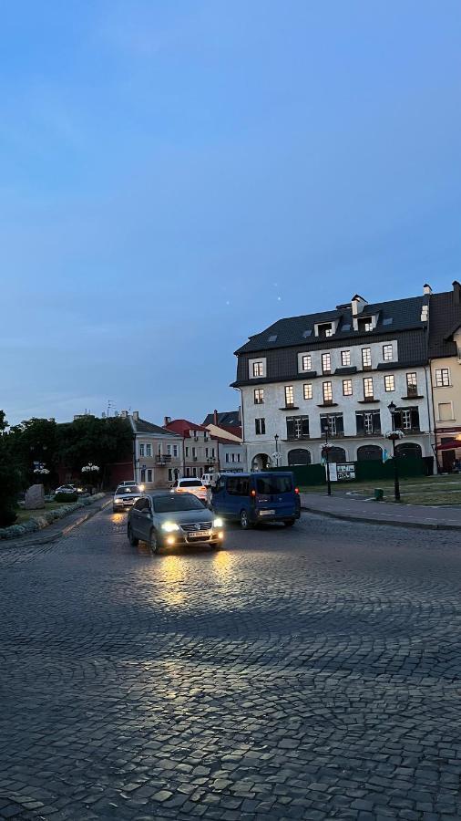 Чудові Апартаменти «D.I.M.» В Старому Місті Kamianets-Podilsky Extérieur photo